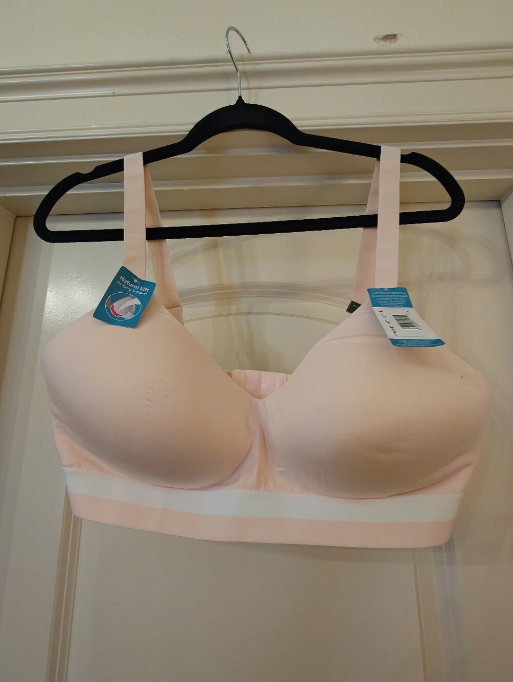 Light Pink Wireless Comfort Bra with Supportive Band
